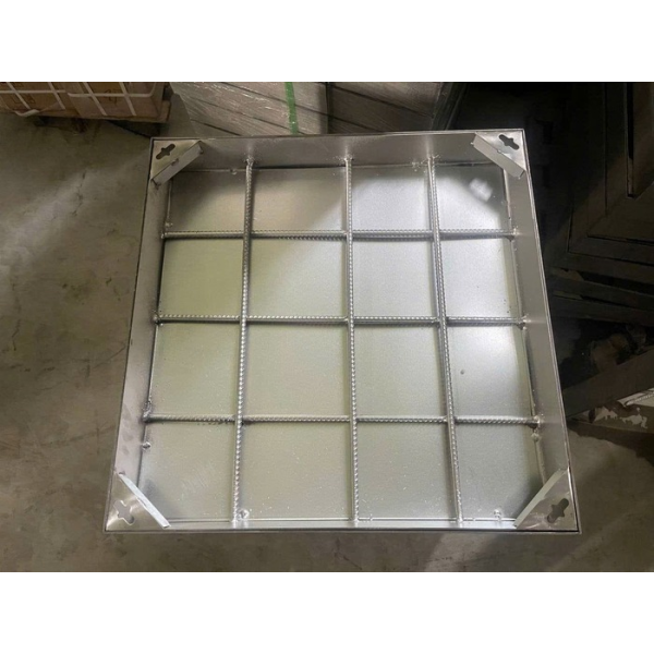 Nắp hố ga vuông inox âm sàn