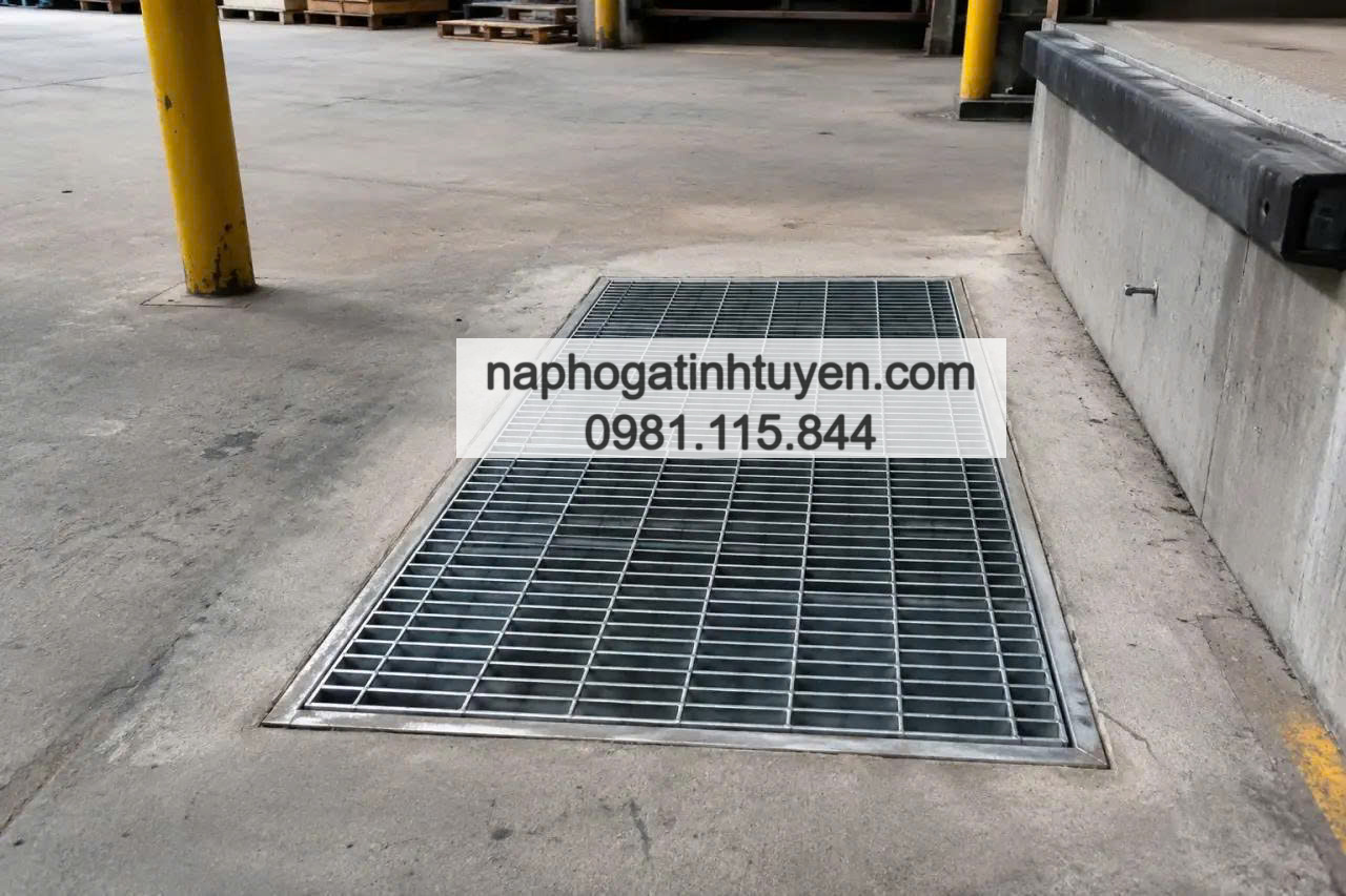 Mua tấm sàn grating mạ kẽm nhúng nóng cho nhà máy và khu công nghiệp TP HCM
