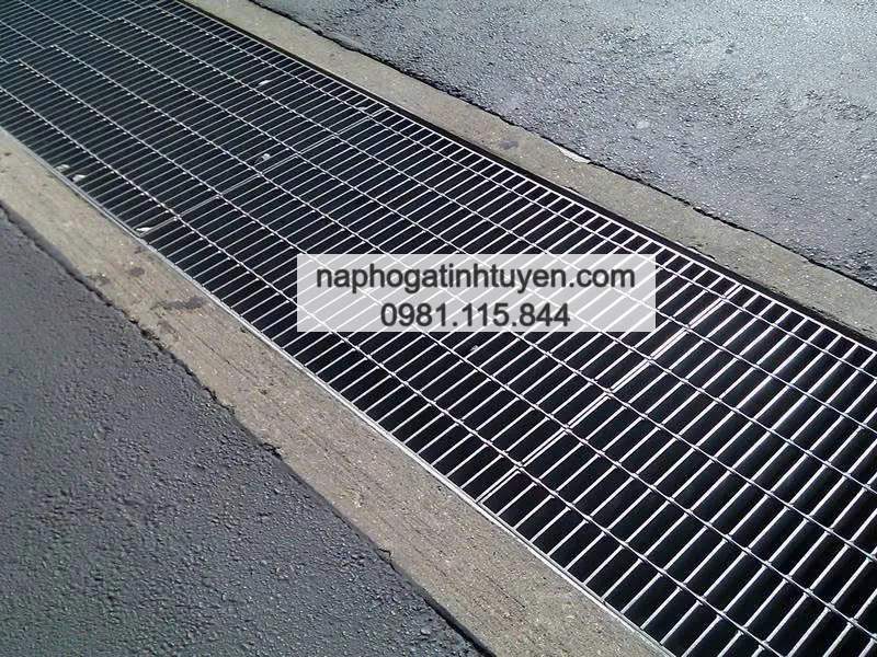 Mua tấm sàn grating mạ kẽm nhúng nóng cho nhà máy và khu công nghiệp TP HCM