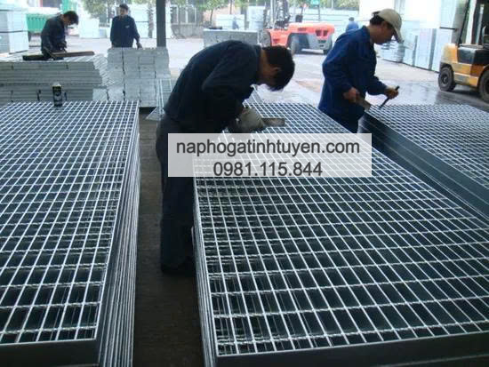 Xưởng sản xuất tấm sàn grating mạ kẽm nhúng nóng tại TP HCM